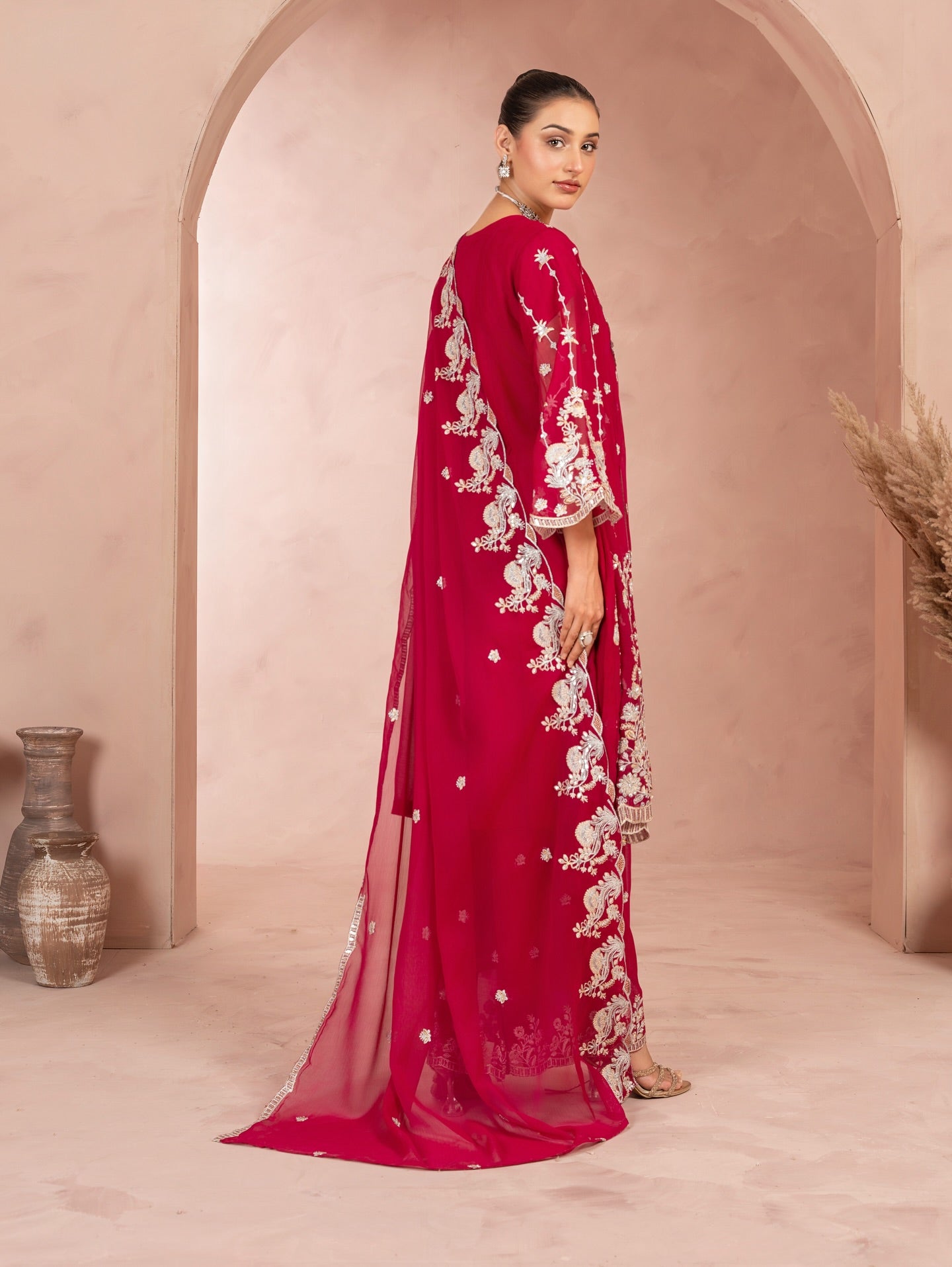 Sahar Elegance by Riwaj Fashions