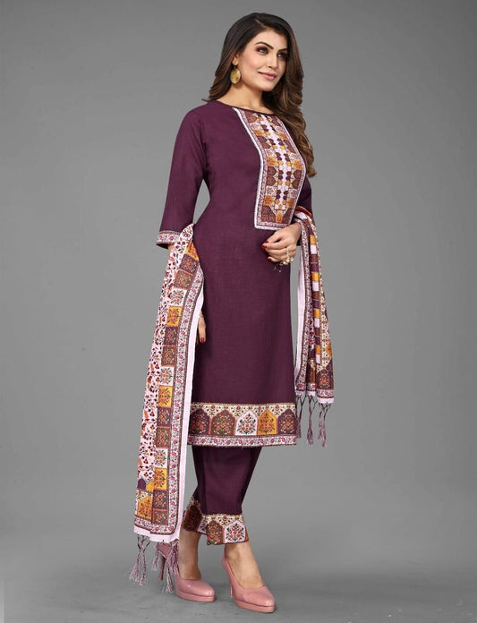 Chic Comfort Printed Lace Work Cotton Kurti Set