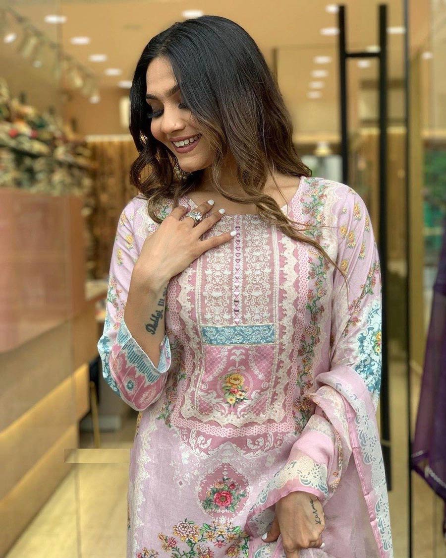 Mehr Grace by Riwaj Fashions
