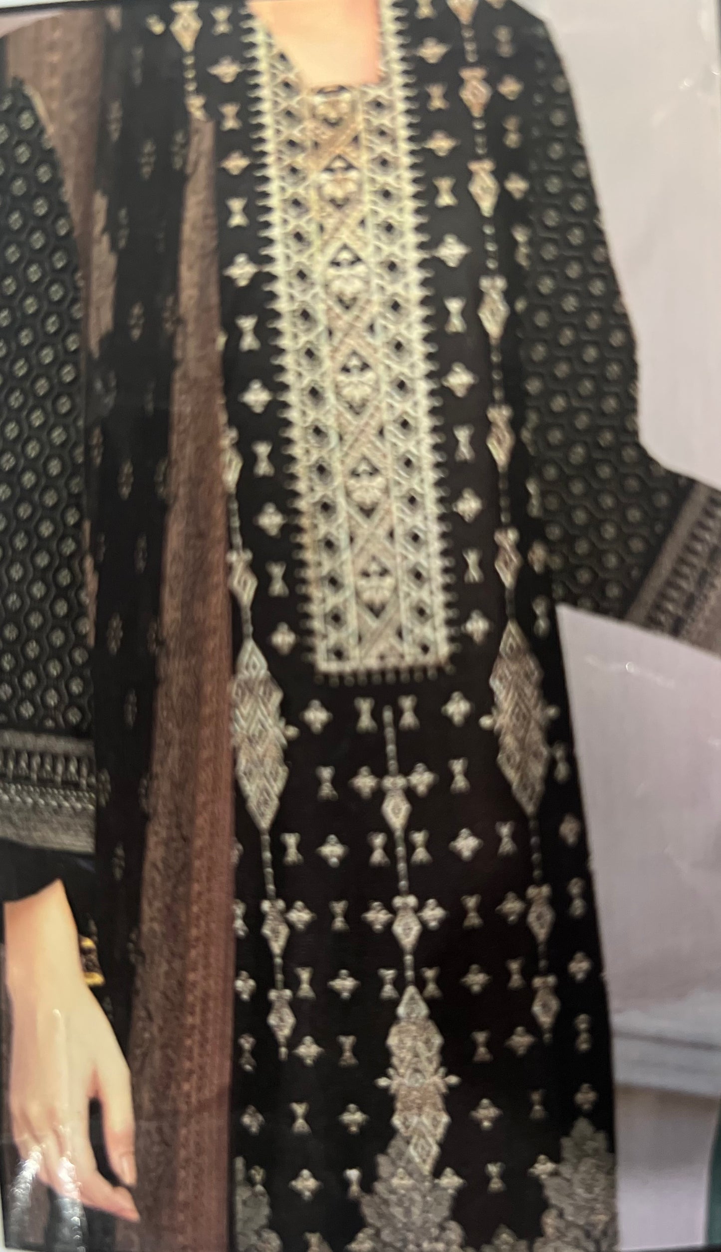 Zarmina Embroidered Elegance 3PC Cotton Kurti Set