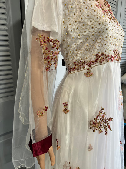 Elegant Long Embroidered Frok Riwaj