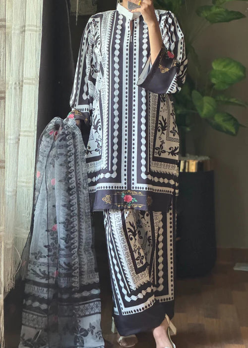 Noir Grace – 3PC Russian Silk Coord Set