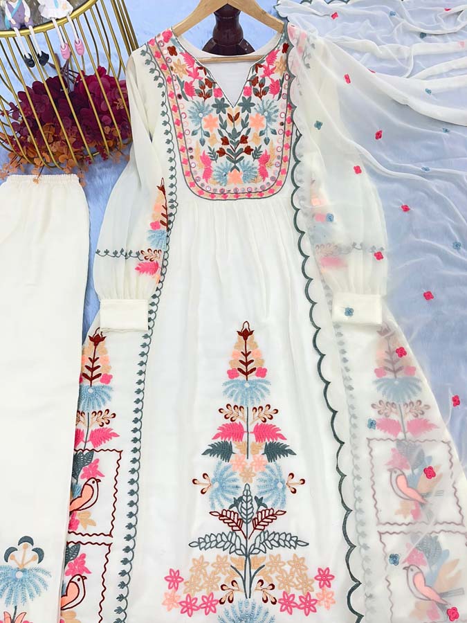 Royal Elegance – Designer Embroidered Palazzo Set