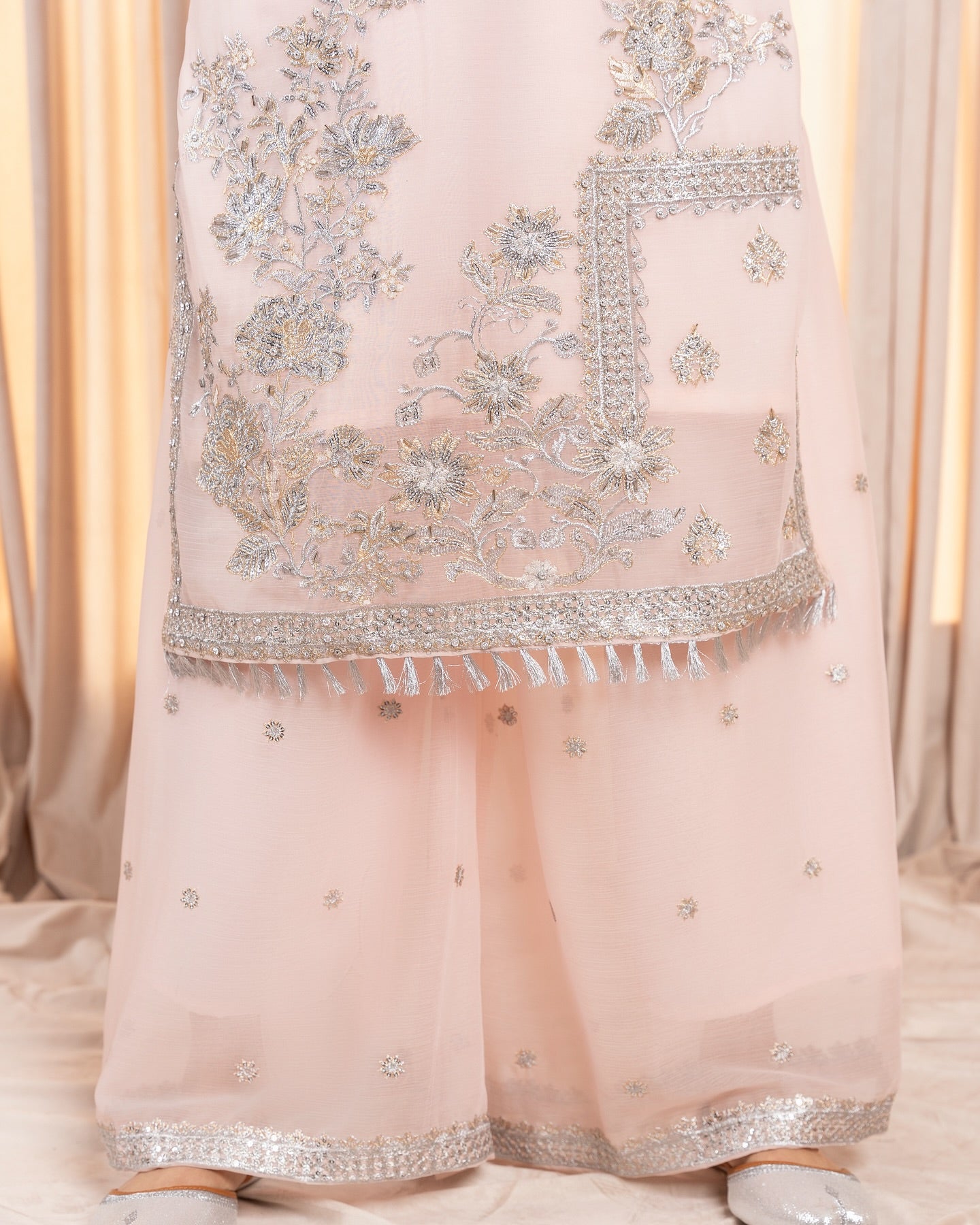 Noor-e-Aasmaan by Riwaj Fashions