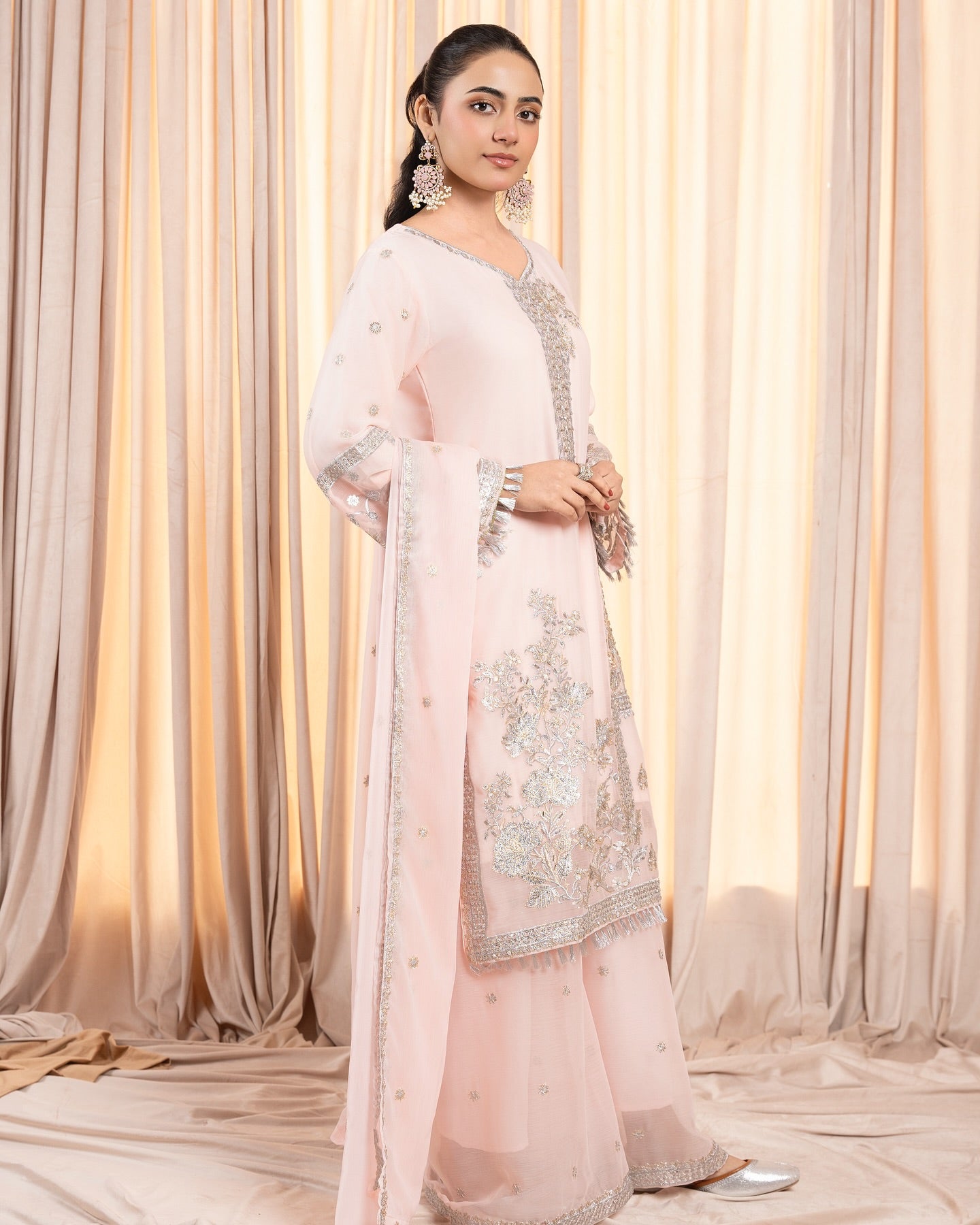 Noor-e-Aasmaan by Riwaj Fashions