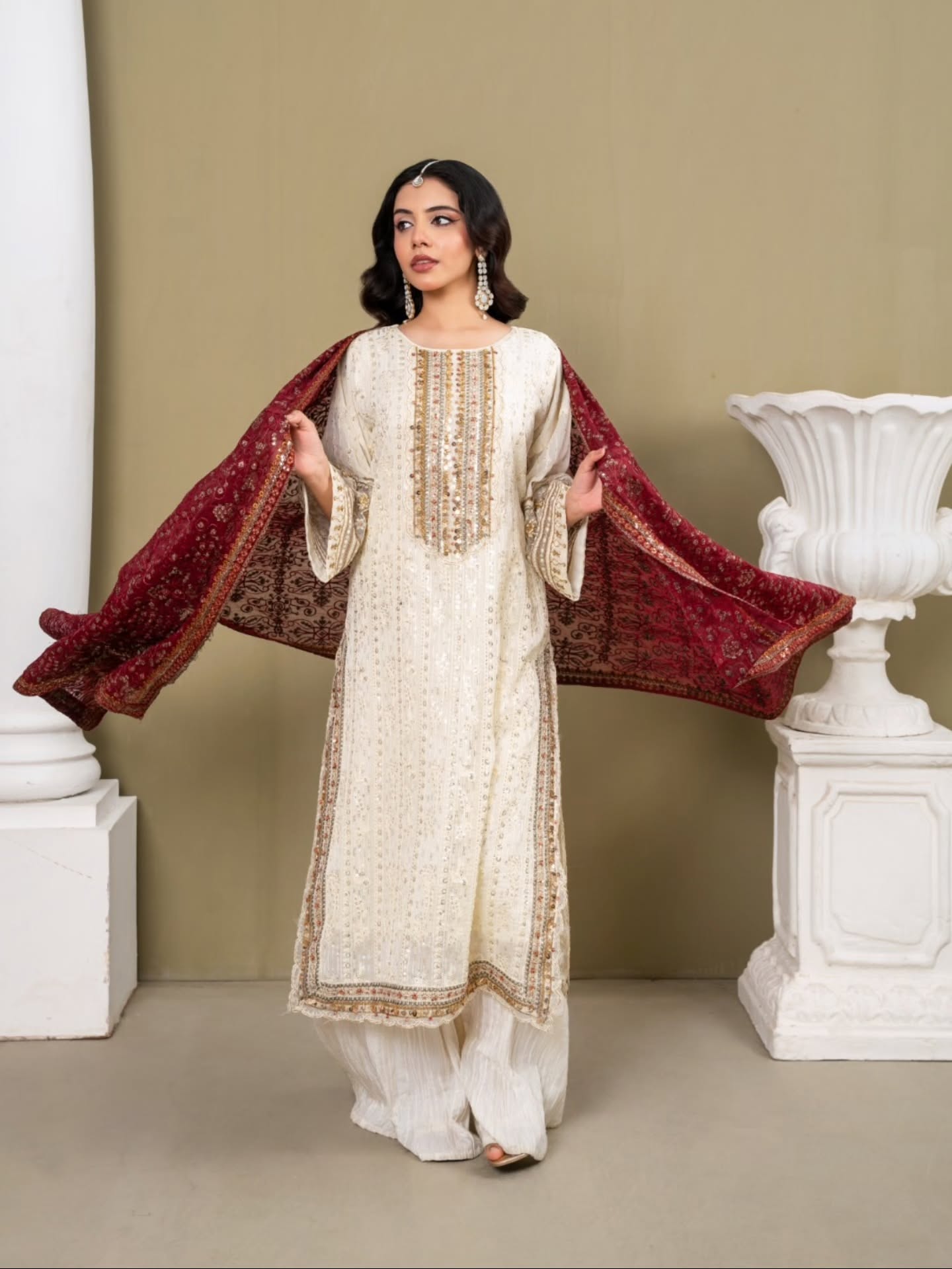 Liyana Noor White by Riwaj Fashions