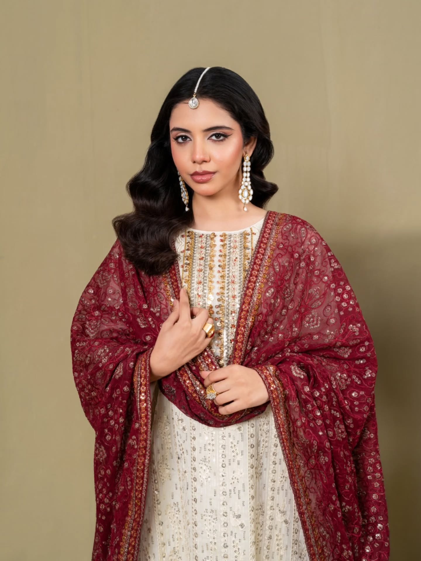 Liyana Noor White by Riwaj Fashions
