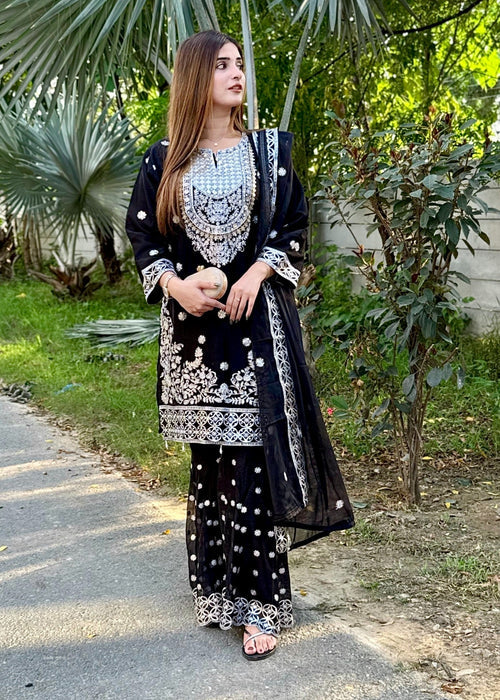Liyana Grace Black by Riwaj Fashions