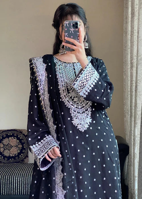 Zeenat-e-Mehfil Black by Riwaj Fashions